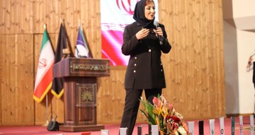 اولین اجلاس سراسری واحد های مسئولیت پذیر با رویکرد تقدیر از مدیران کارآفرین